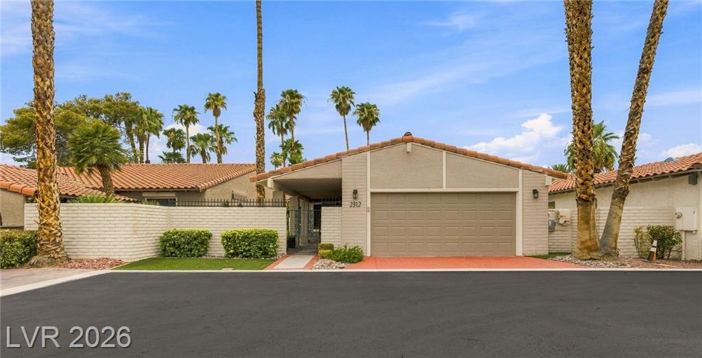 2312 Plaza Del Prado, Las Vegas, NV 89102 — photo 1