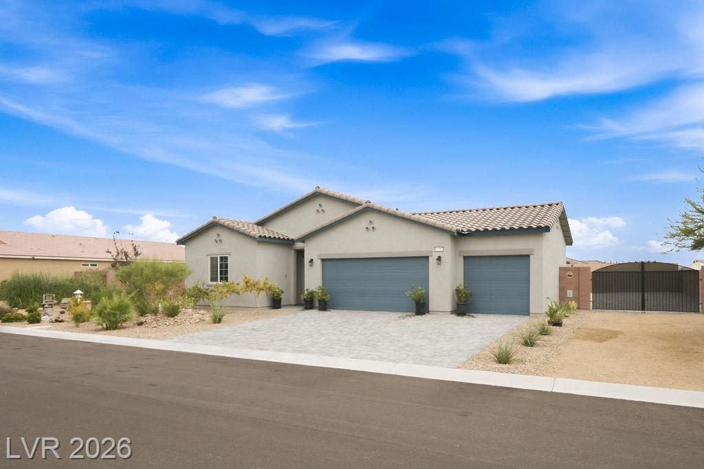 73 Hawk Avenue, Pahrump, NV 89060 — photo 1