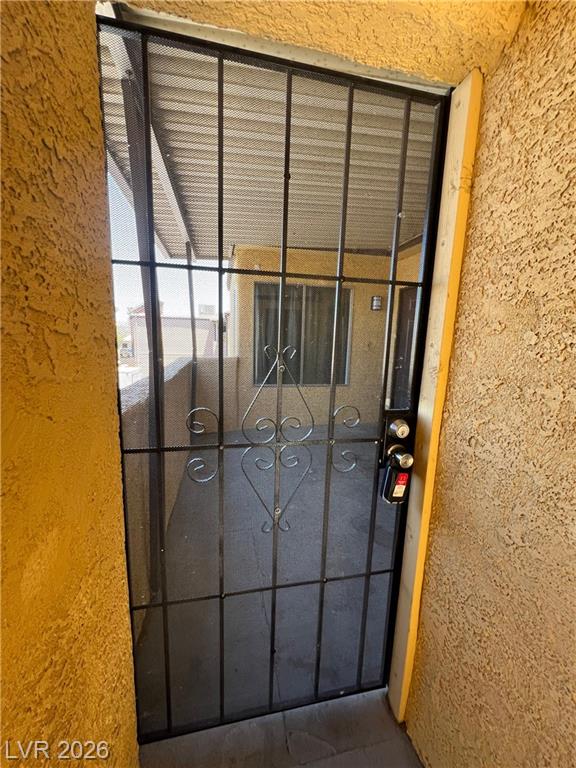 1534 Hialeah Drive D, Las Vegas, NV 89119 — photo 1