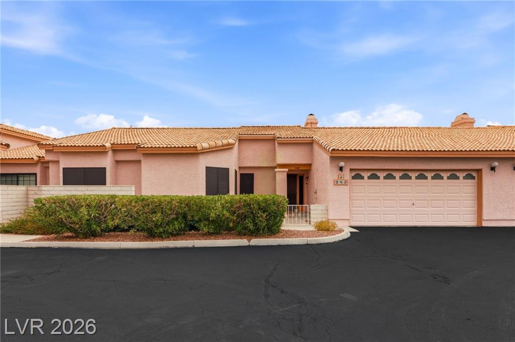 582 Cervantes Drive, Henderson, NV 89014 — photo 1