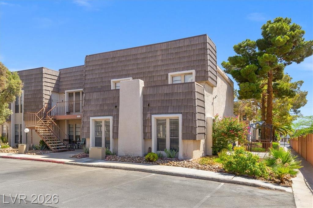 3925 CAMBRIDGE Street 2, Las Vegas, NV 89119 — photo 1