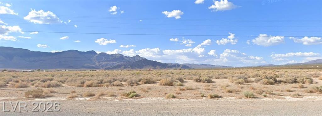 300 W Leslie Street, Pahrump, NV 89060 — photo 1