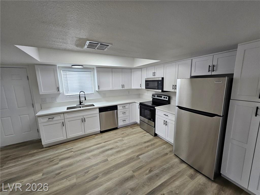 1083 East Calvada Boulevard B, Pahrump, NV 89048 — photo 1