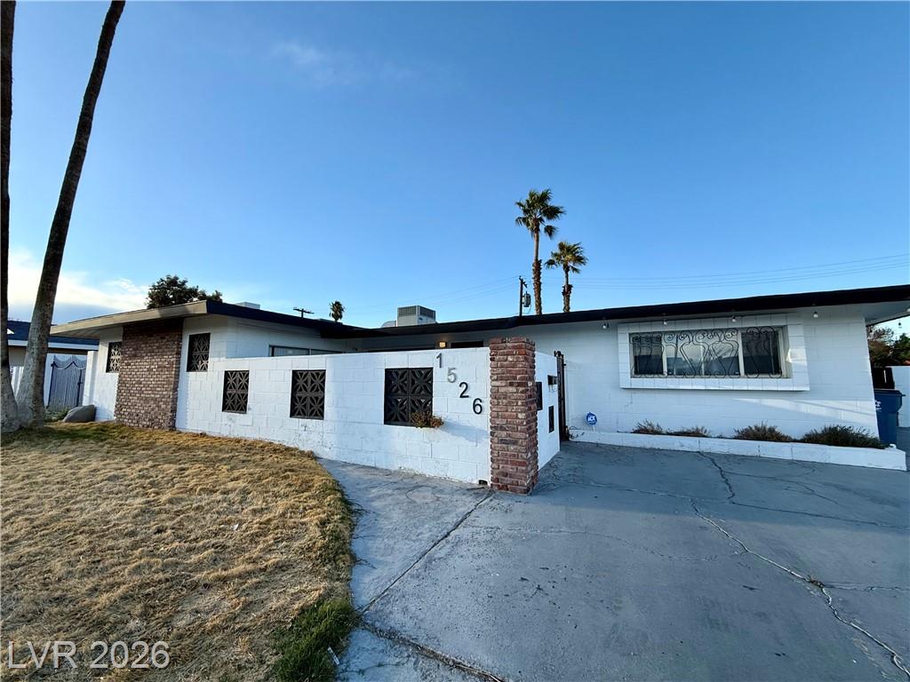 1526 East Twain Avenue, Las Vegas, NV 89169 — photo 1