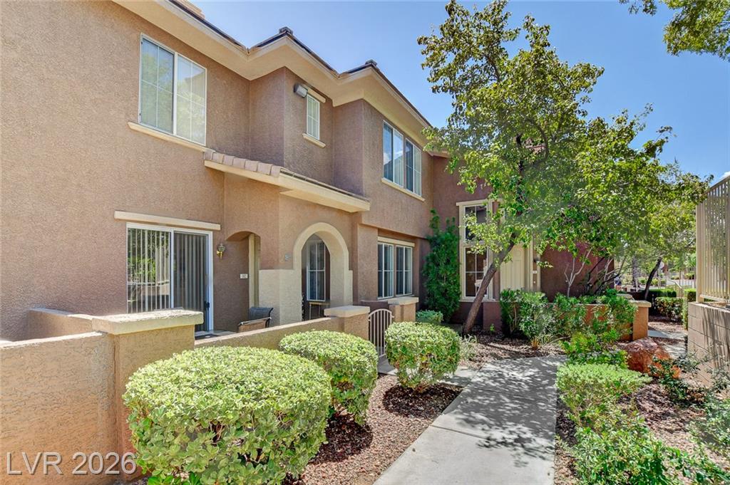 10190 Deerfield Beach Avenue 102, Las Vegas, NV 89129 — photo 1