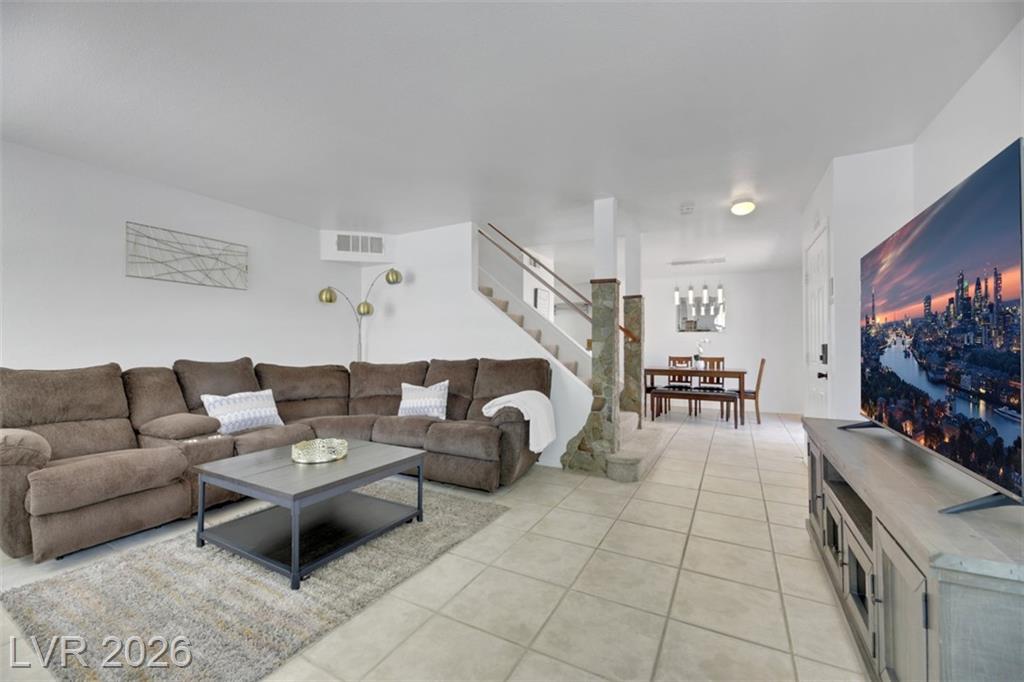 7989 Lisa Dawn Avenue, Las Vegas, NV 89147 — photo 1