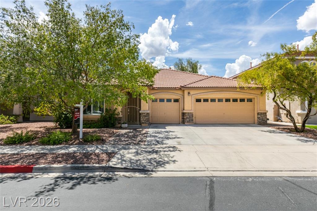 653 Bighorn Creek Street, Henderson, NV 89002 — photo 1