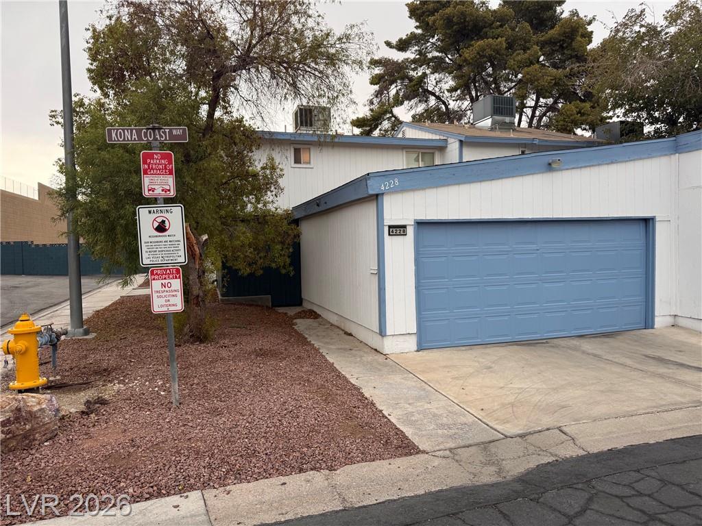 4228 Kona Coast Way, Las Vegas, NV 89121 — photo 1