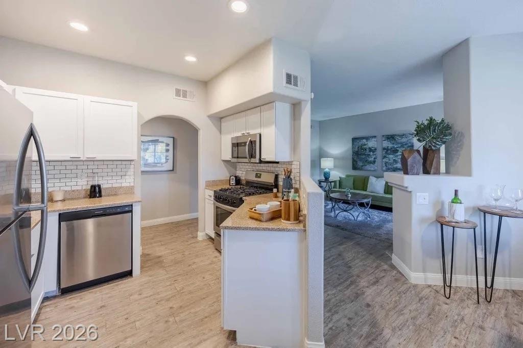 9225 West Charleston Boulevard 1104, Las Vegas, NV 89117 — photo 1