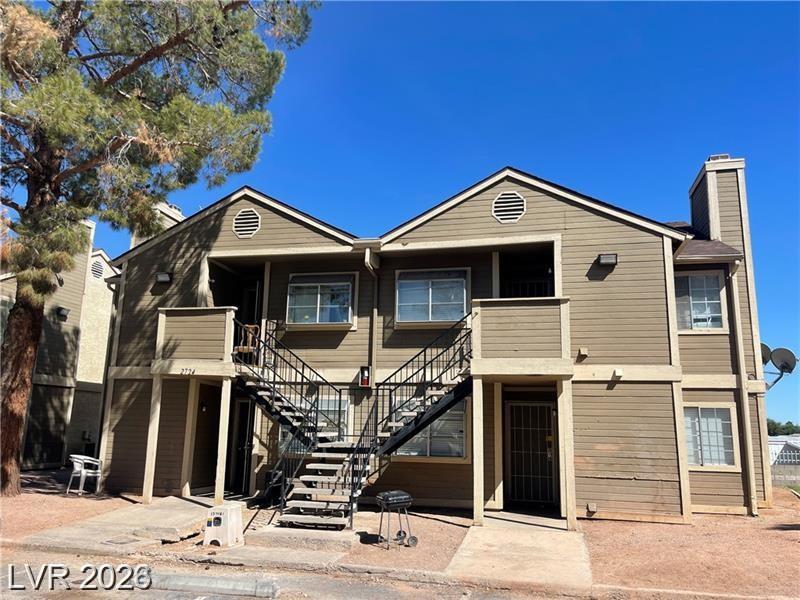 2707 Aarondavid Drive, Las Vegas, NV 89121 — photo 1