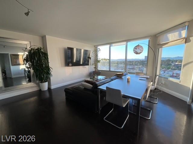 322 Karen Avenue 601, Las Vegas, NV 89109 — photo 1