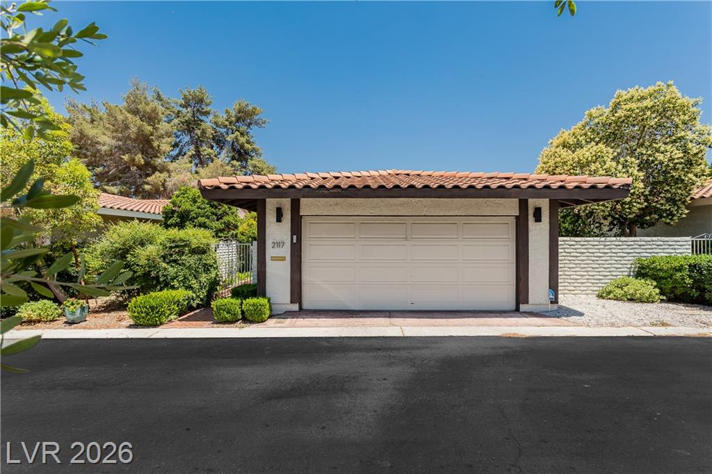 2117 Plaza Del Padre, Las Vegas, NV 89102 — photo 1