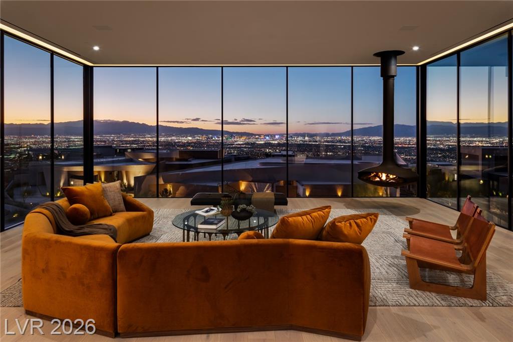 11 Chisel Crest Court, Henderson, NV 89012 — photo 1