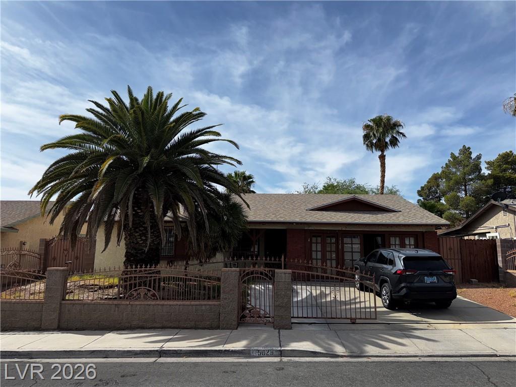 5025 Hayward Avenue, Las Vegas, NV 89122 — photo 1