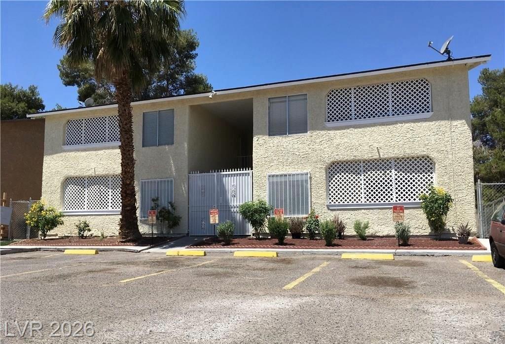 2762 Sidewinder C, Las Vegas, NV 89121 — photo 1
