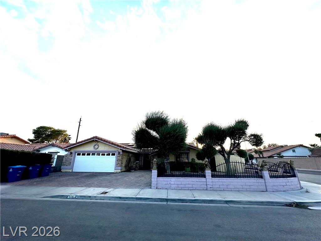 3811 Leisure Lane, Las Vegas, NV 89103 — photo 1
