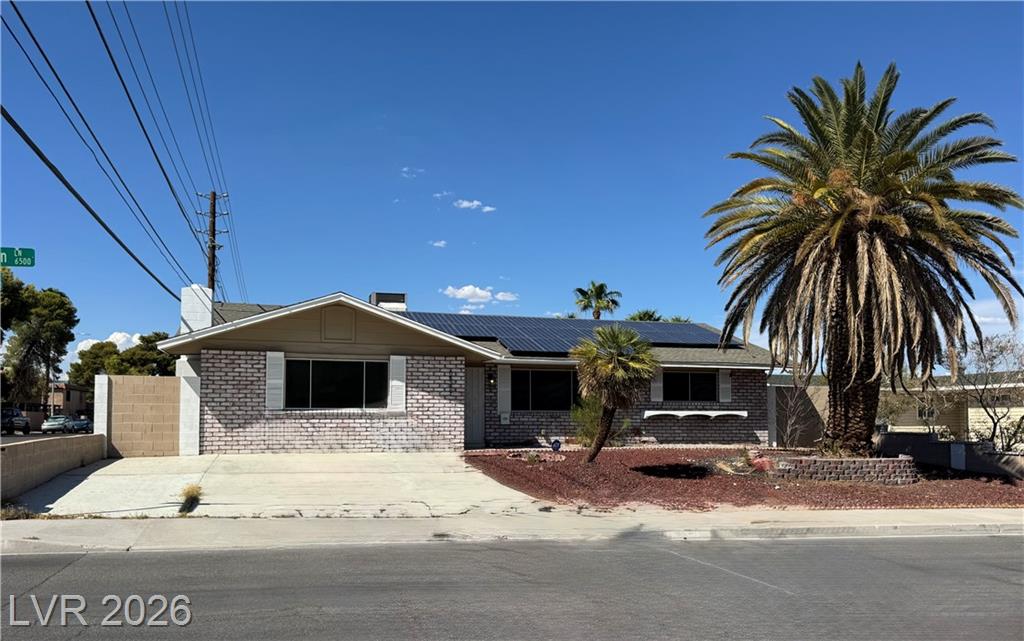 6536 Aberdeen Lane, Las Vegas, NV 89107 — photo 1