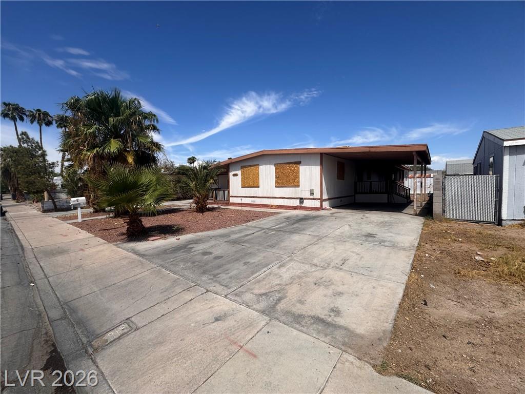 4890 Vista Flora Way, Las Vegas, NV 89121 — photo 1