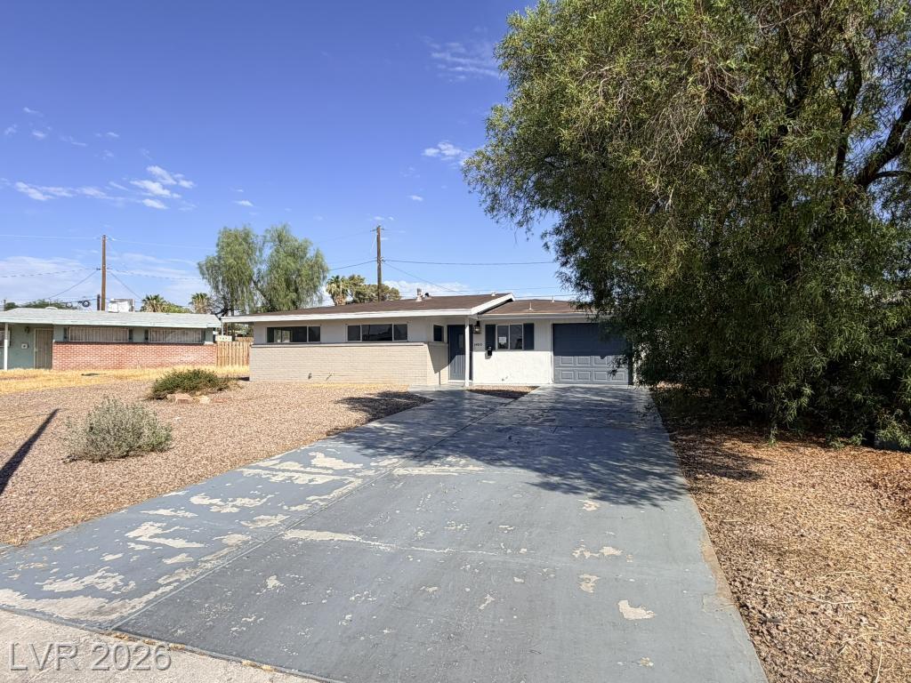 3400 San Juan Drive, Las Vegas, NV 89108 — photo 1