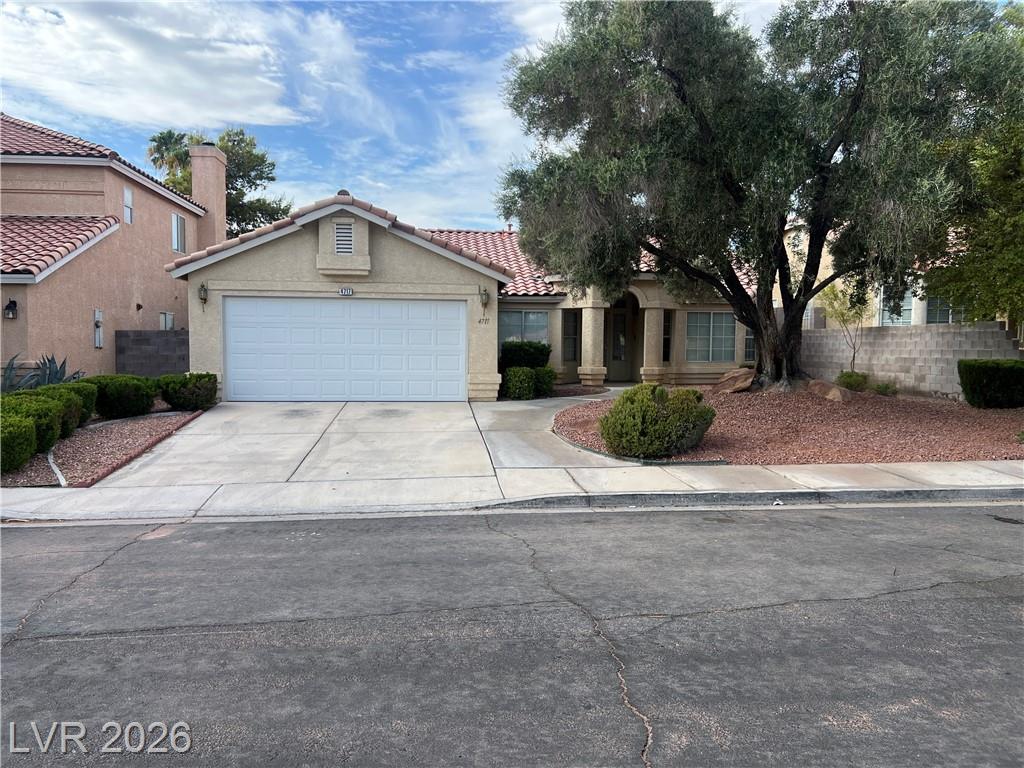 4717 Pointe Decatur, North Las Vegas, NV 89032 — photo 1