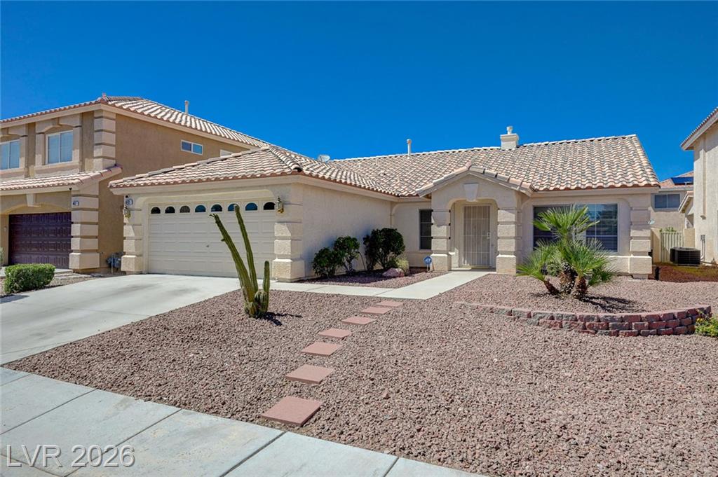 472 Staghorn Pass Avenue, Las Vegas, NV 89183 — photo 1