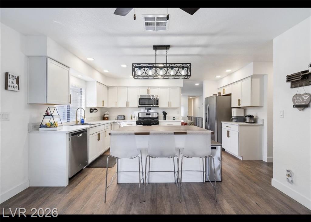 712 Glen Abbey Circle, Las Vegas, NV 89107 — photo 1