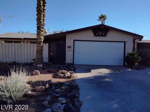 2835 Natalie Avenue, Las Vegas, NV 89121 — photo 1
