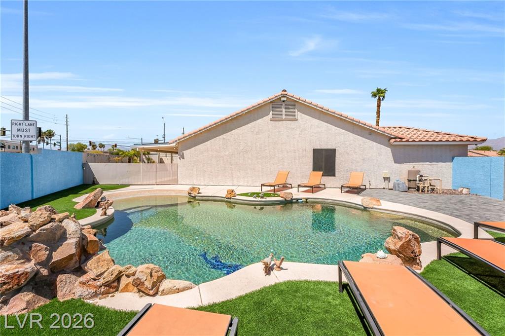719 Carlitos Avenue, North Las Vegas, NV 89031 — photo 1