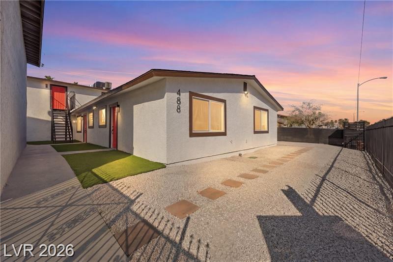 488 Albert Avenue 4, Las Vegas, NV 89119 — photo 1