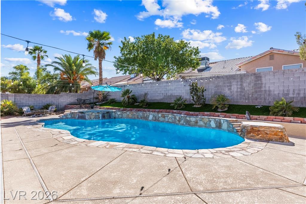 7233 Hawk Haven Street, Las Vegas, NV 89131 — photo 1
