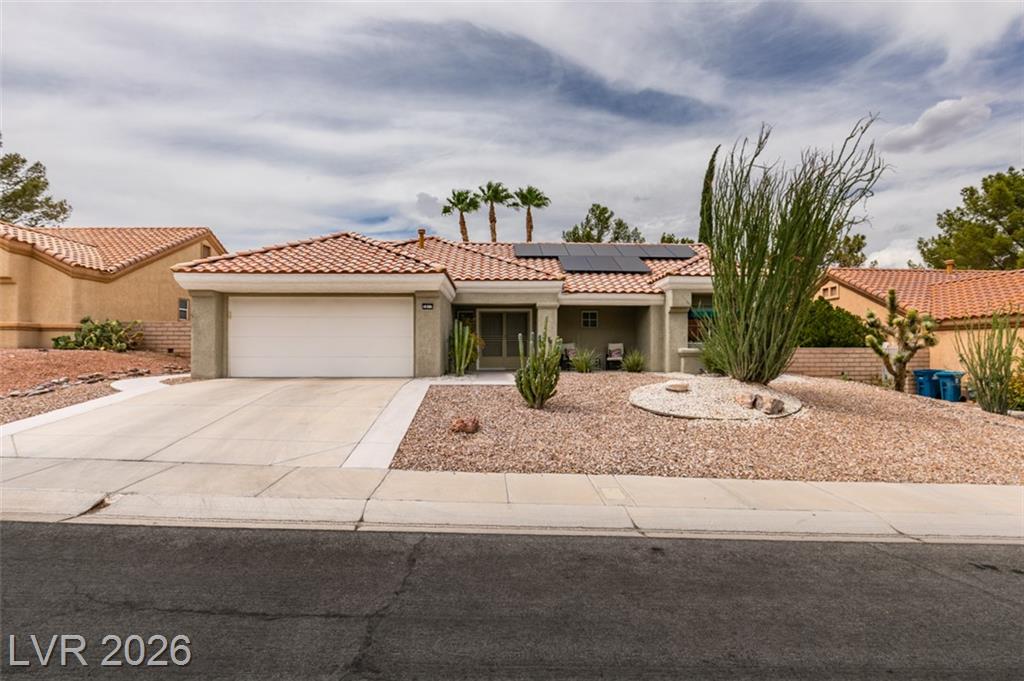 2817 Lotus Hill Drive, Las Vegas, NV 89134 — photo 1