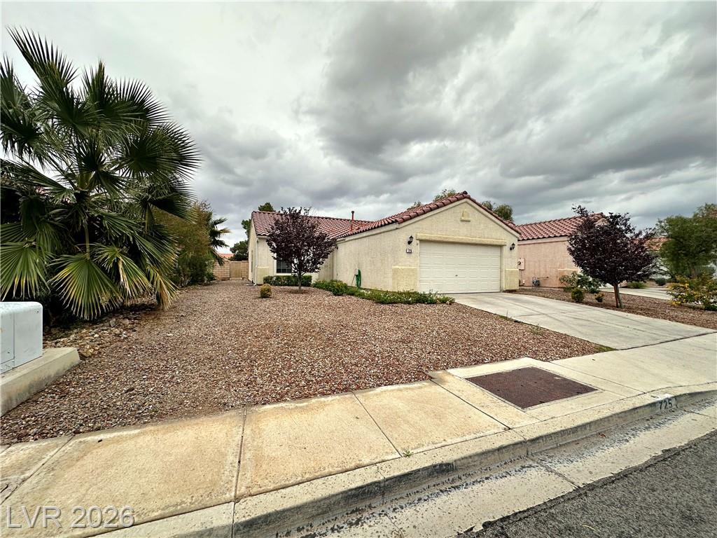 725 Hitchen Post Drive, Henderson, NV 89011 — photo 1
