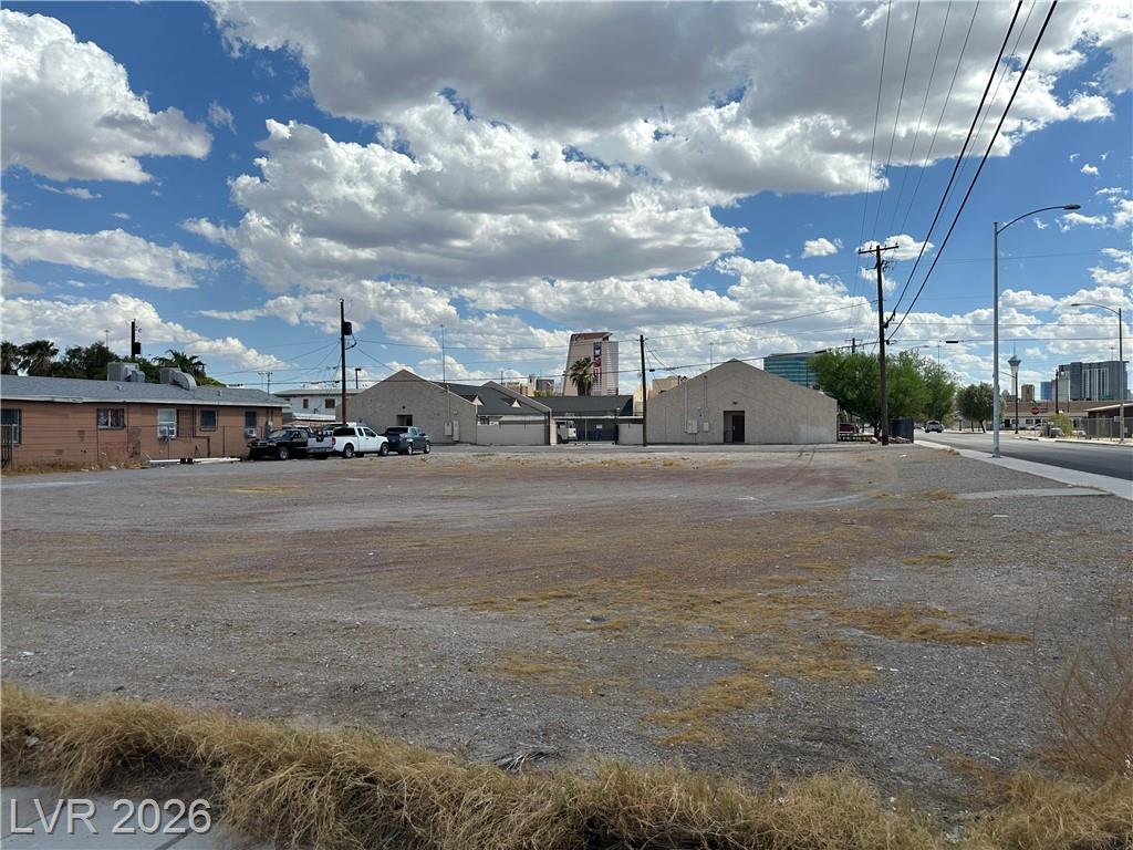922 F Street, Las Vegas, NV 89106 — photo 1