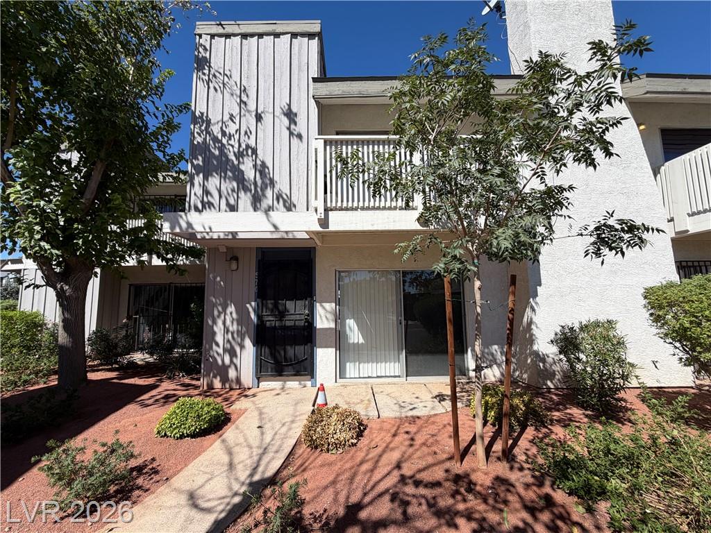 570 Willow Green Drive, Las Vegas, NV 89169 — photo 1