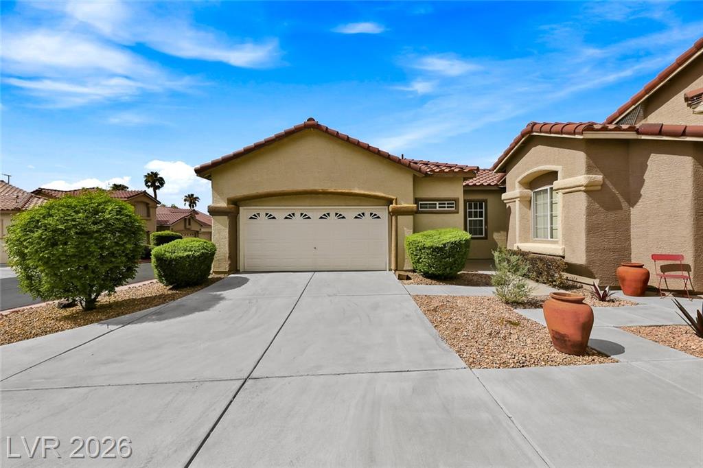 25 ALYSON POND 0, Henderson, NV 89012 — photo 1