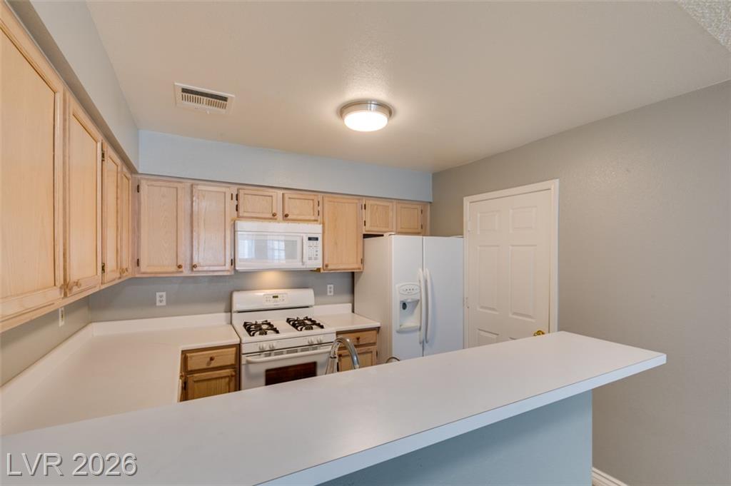 2117 Willowbury Drive D, Las Vegas, NV 89108 — photo 1