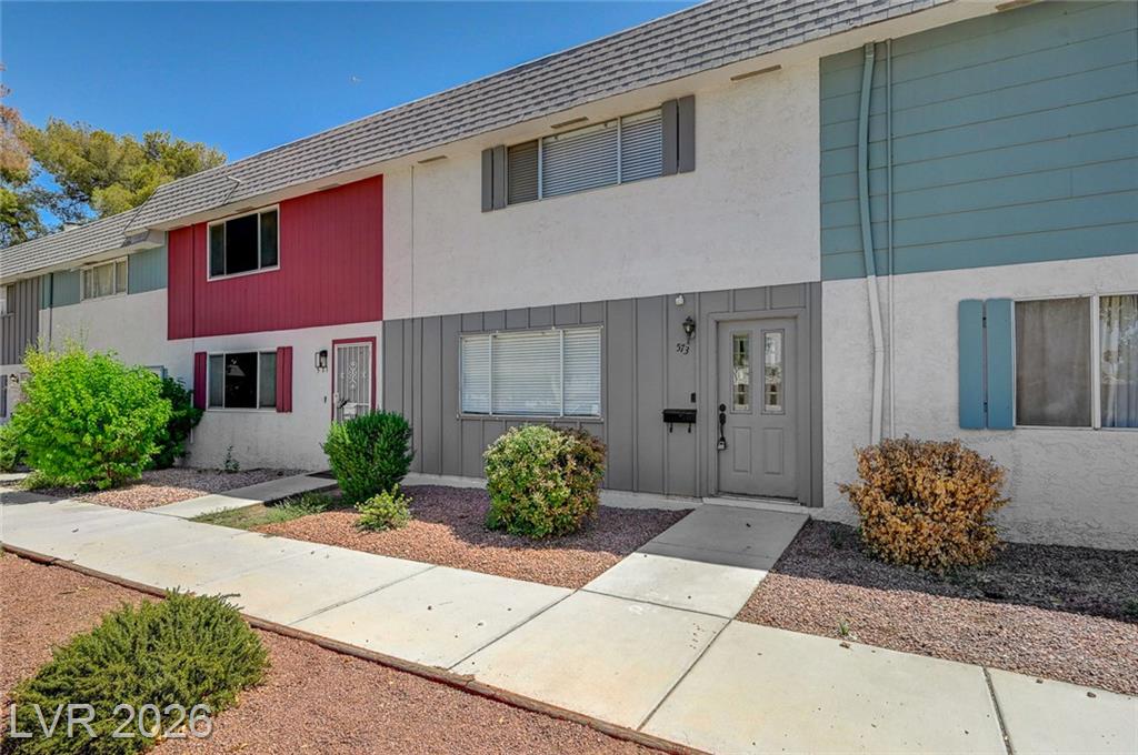 573 Greenbriar Townhouse Way, Las Vegas, NV 89121 — photo 1