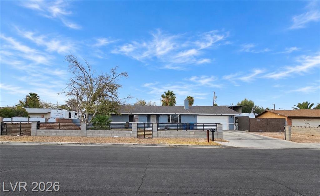 4870 East Colorado Avenue, Las Vegas, NV 89104 — photo 1