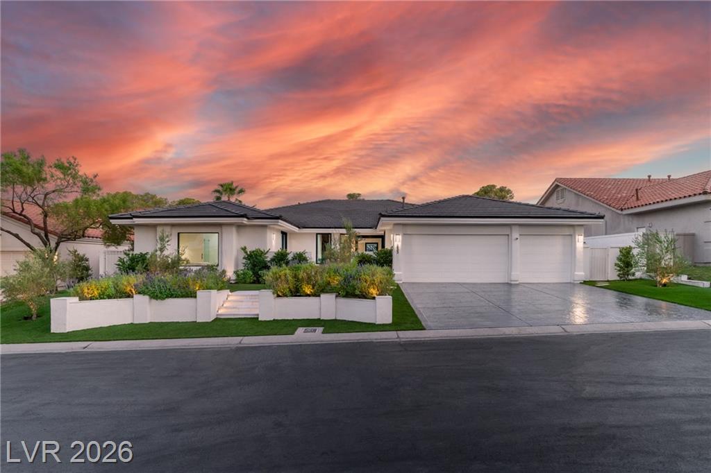 8633 Robinson Ridge Drive, Las Vegas, NV 89117 — photo 1