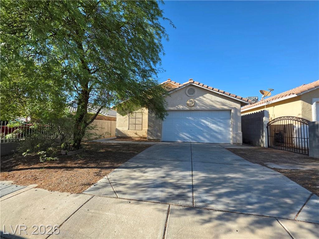 6448 Hayden Peak Lane, Las Vegas, NV 89156 — photo 1
