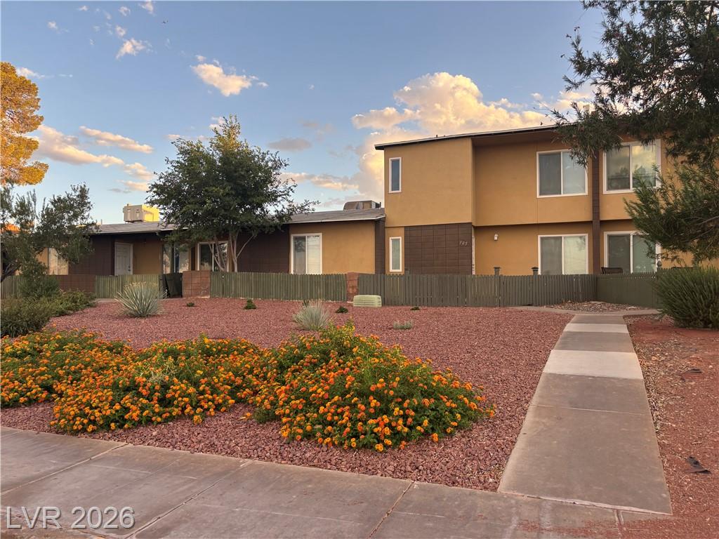 305 East Van Wagenen Street, Henderson, NV 89015 — photo 1