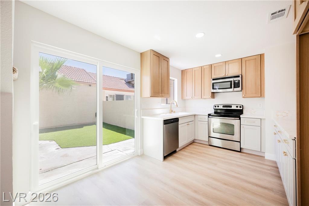 2822 Sesame Drive, Las Vegas, NV 89142 — photo 1