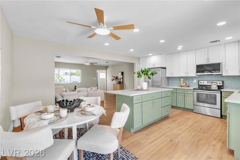 2800 Avalon Avenue, Las Vegas, NV 89107 — photo 1