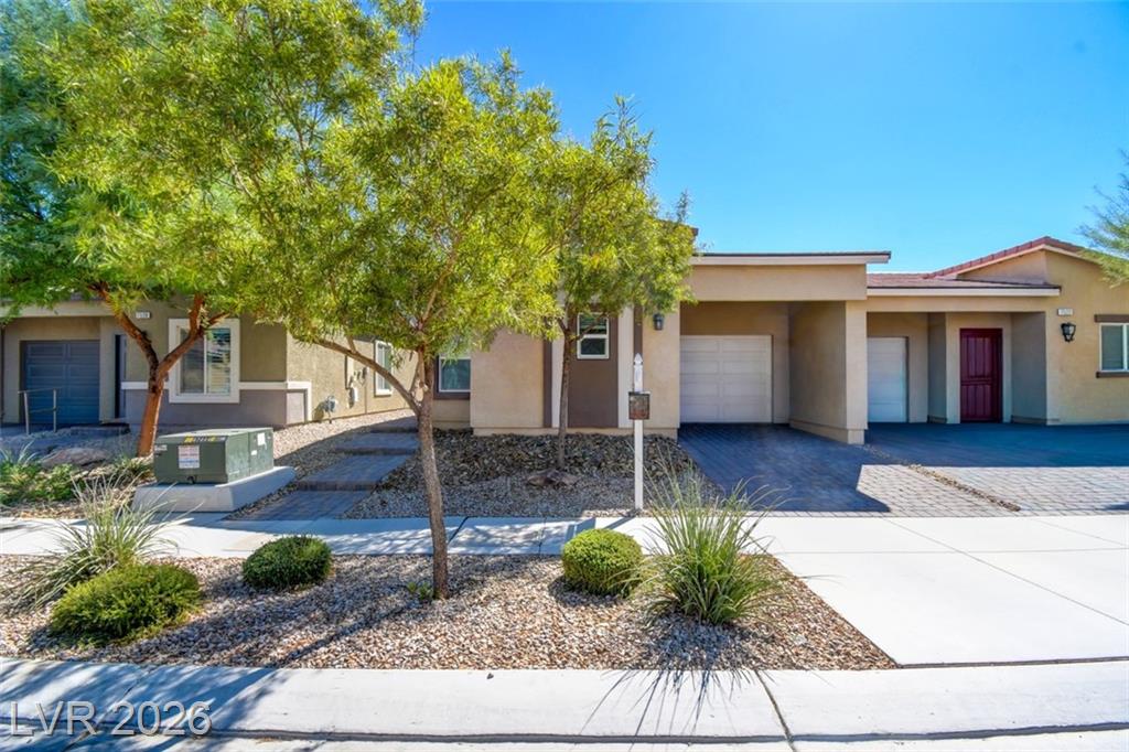 7526 Crested Moon Street, North Las Vegas, NV 89084 — photo 1