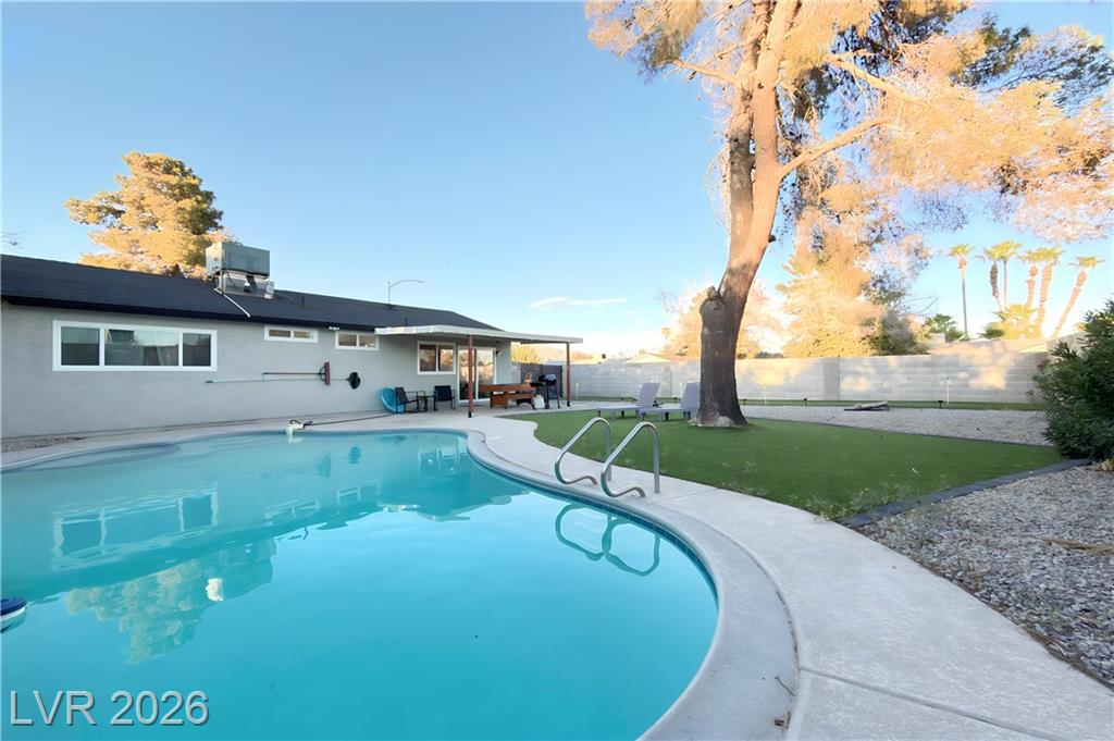 4331 Cicada Way, Las Vegas, NV 89121 — photo 1