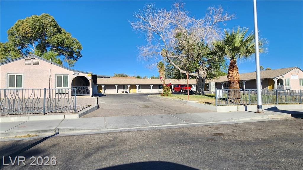 311 North 16th Street 3, Las Vegas, NV 89101 — photo 1