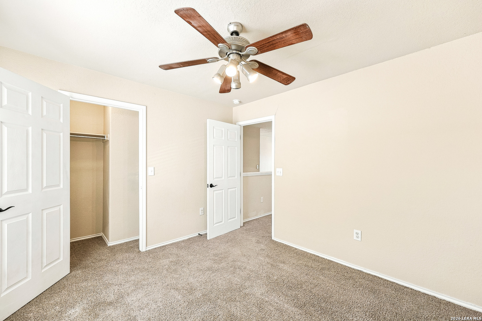 6918 Sabine, ,  78242 — photo 1