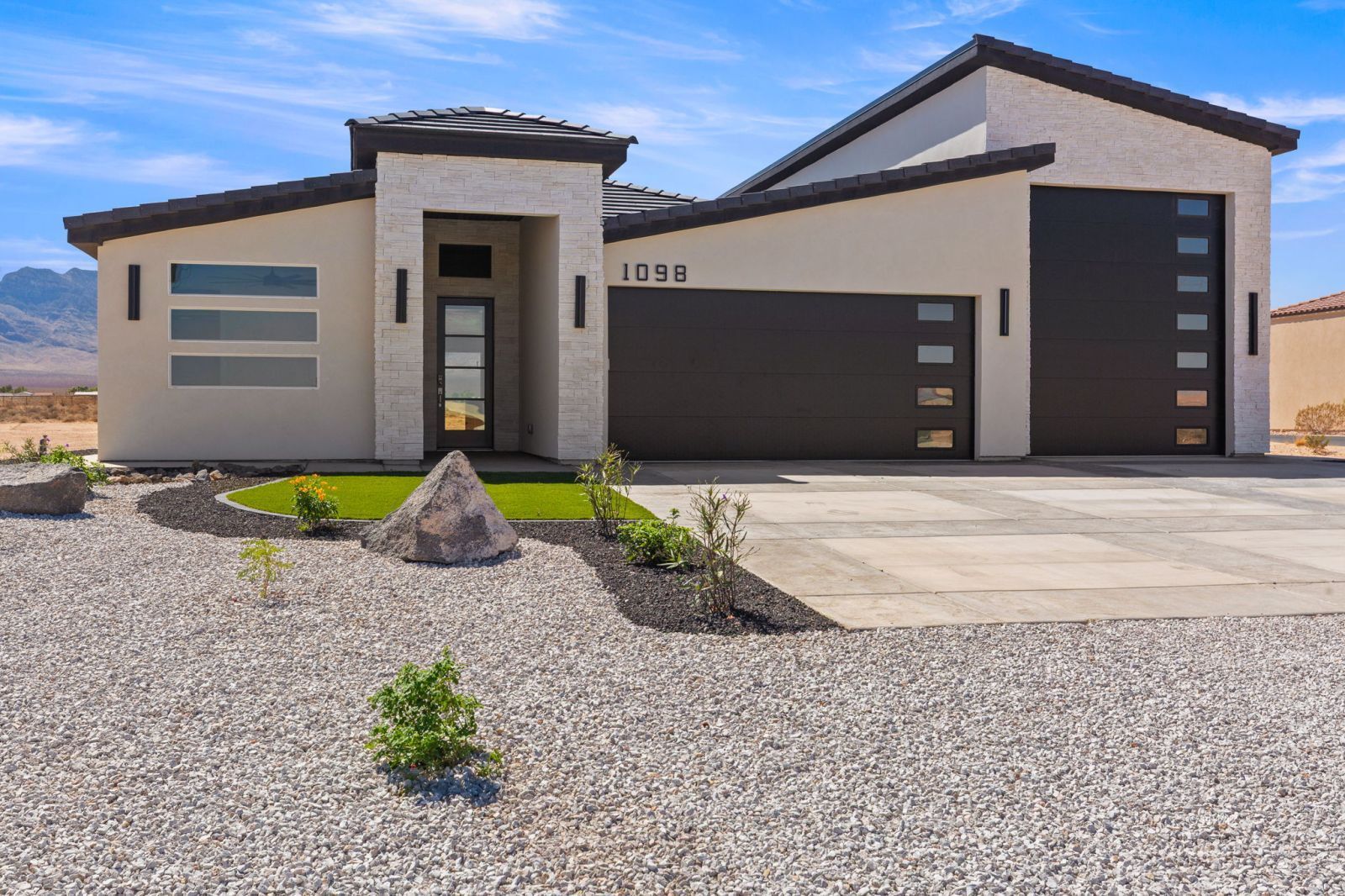 1098 E Las Vegas Way, Littlefield, AZ 86432 — photo 1