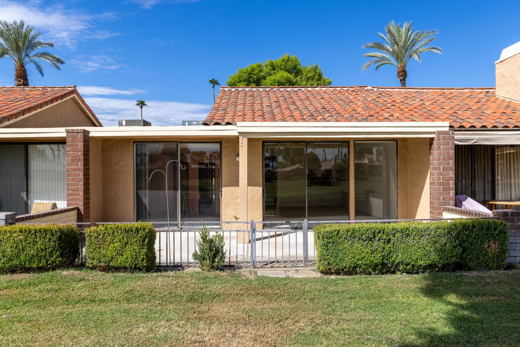 250 Serena Drive, Palm Desert, CA 92260 — photo 1