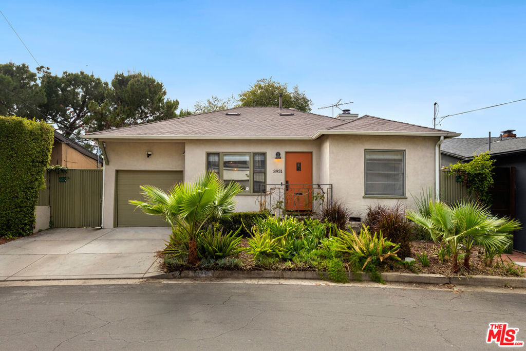 3931 Prospect Avenue, Los Angeles, CA 90027 — photo 1